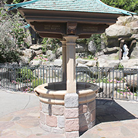 Snow White Grotto Wishing Well
