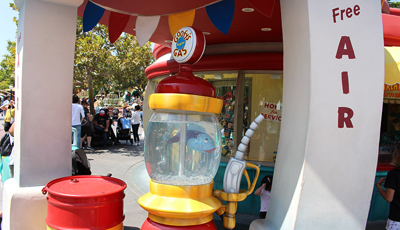 Goofy's Gas Fish