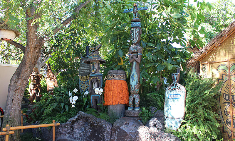 Walt Disney’s Enchanted Tiki Room Pre-Show